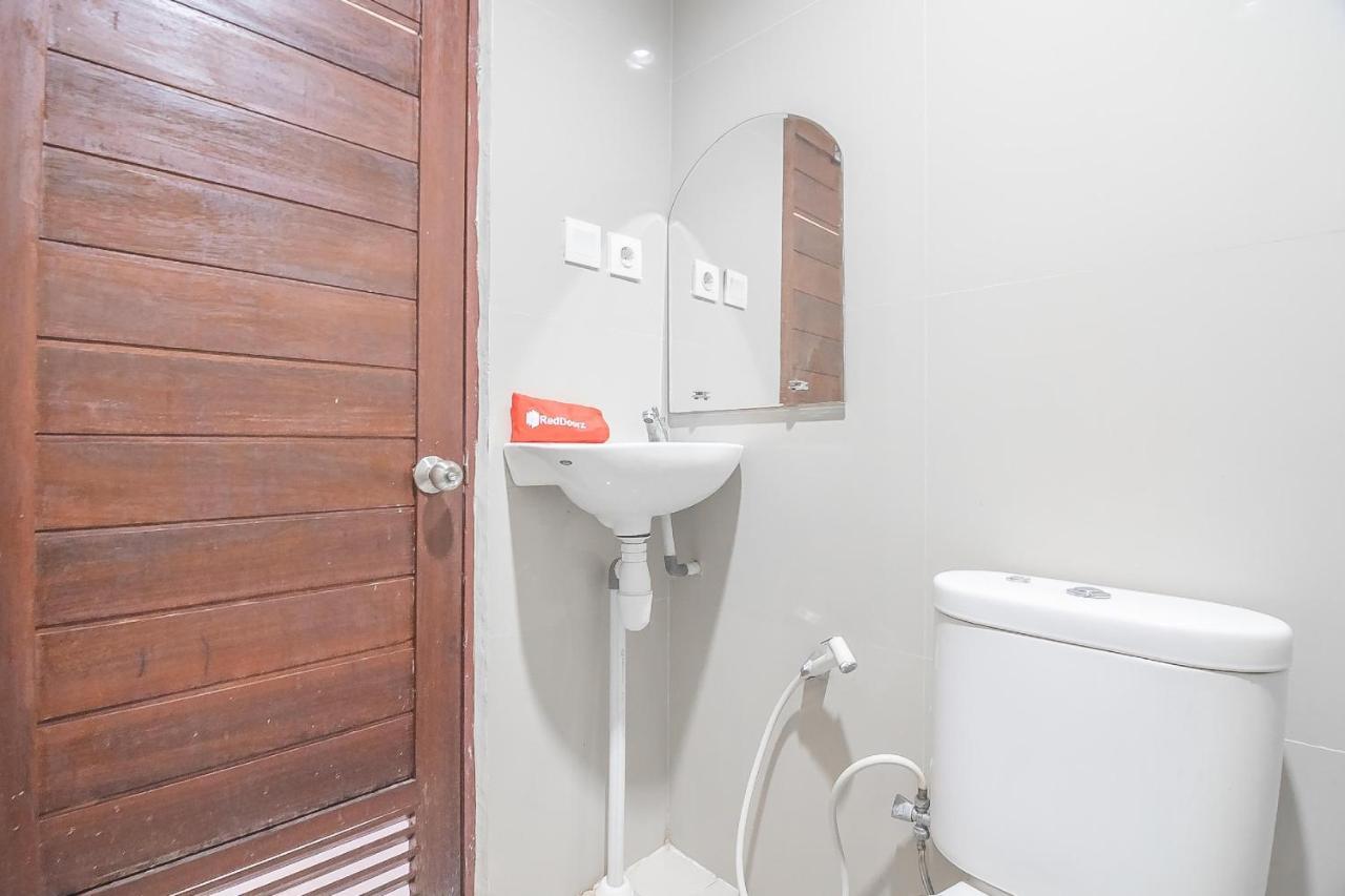 Reddoorz Syariah At Jalan Cilik Riwut Kapuas Hotel Kualakapuas Luaran gambar